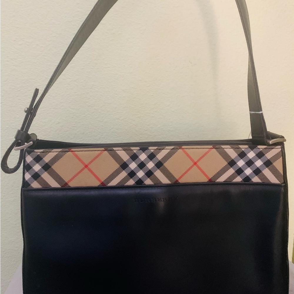 Burberry Black and Beige Shoulder Bag